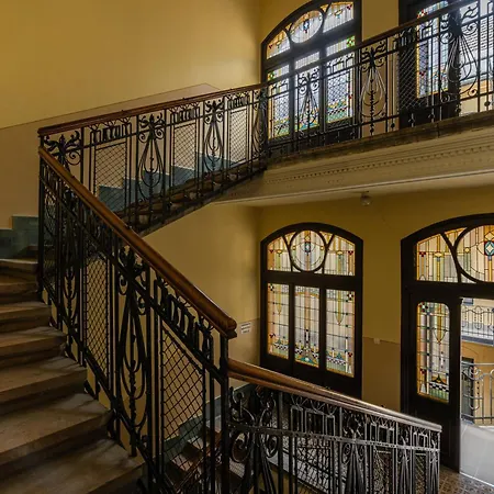 Lägenhet Cedar Budapest